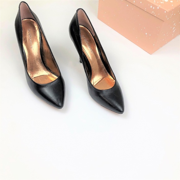 BCBGeneration Shoes - BCBGeneration Black Pumps W/Copper Metallic Lining